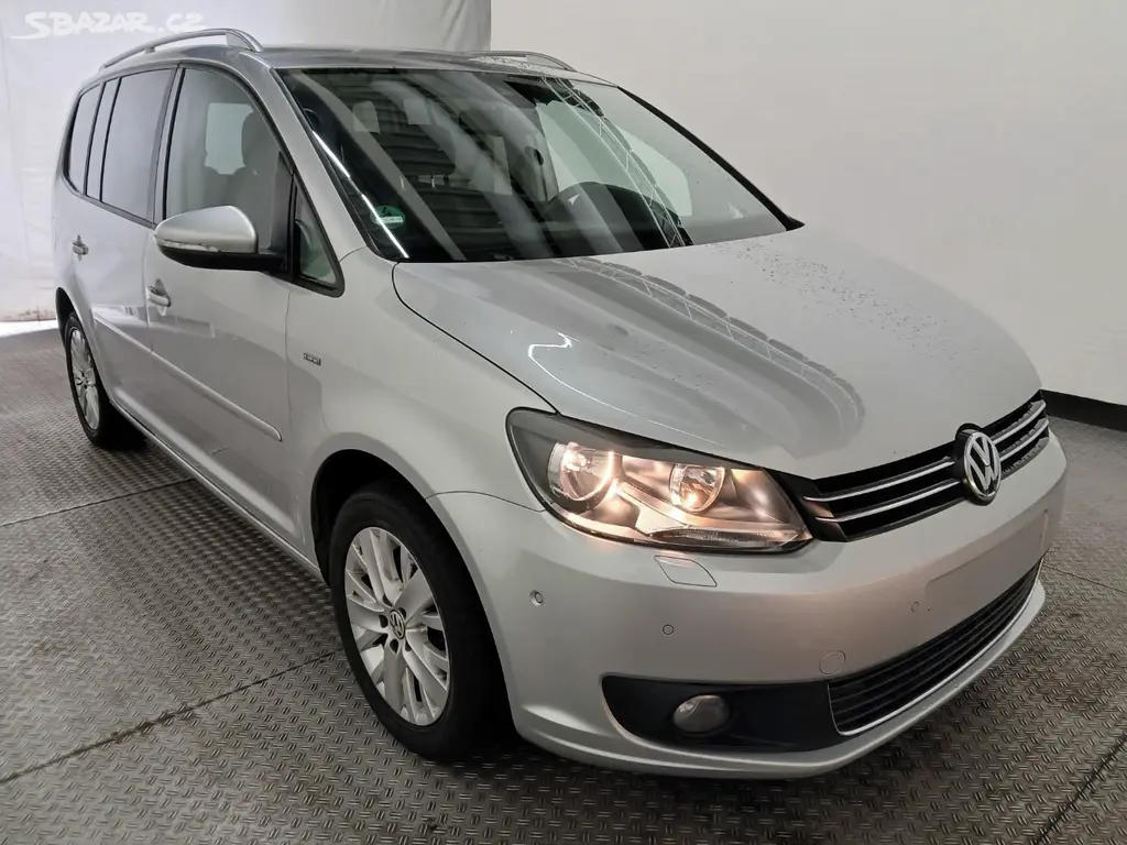 Náhled: Volkswagen Touran, 2.0 Tdi DSG 103 KW LIFE r.